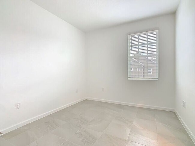 Building Photo - Brand New Luxury Town House in Island Village a Celebration, FL maintenance free community.