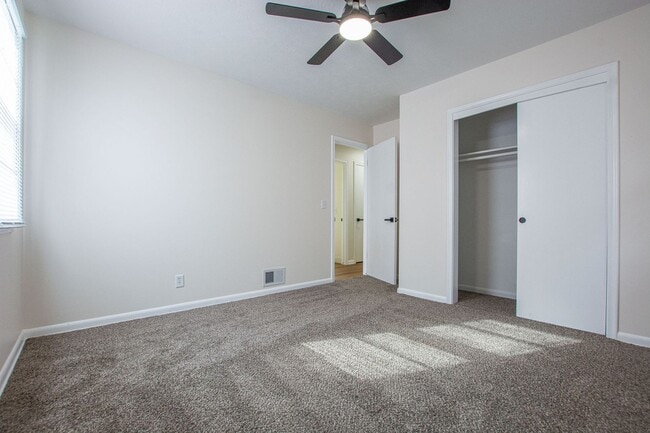 Building Photo - 3 Bedroom / 2 Bath Home with Finished Basm...