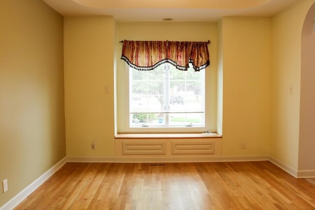 Building Photo - 1621 Santa Ana Ct