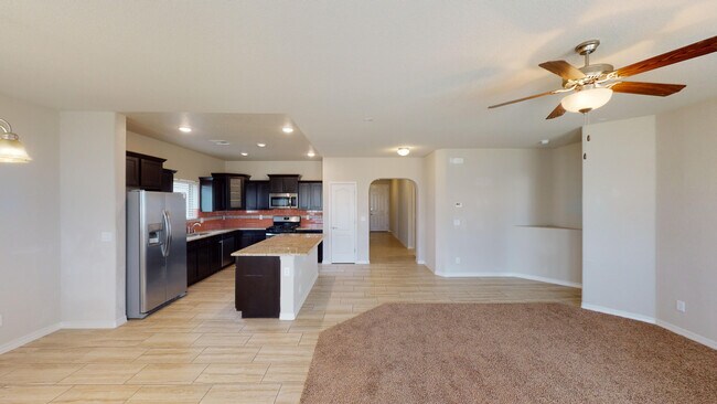 Building Photo - 7805 Enchanted Cir Dr