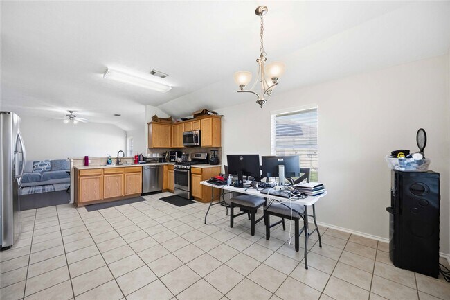 Building Photo - 4718 Lonestone Cir