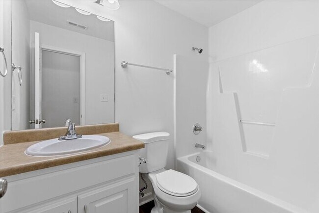 Building Photo - ***Coming Soon!!!***Clayton Townhome for Rent