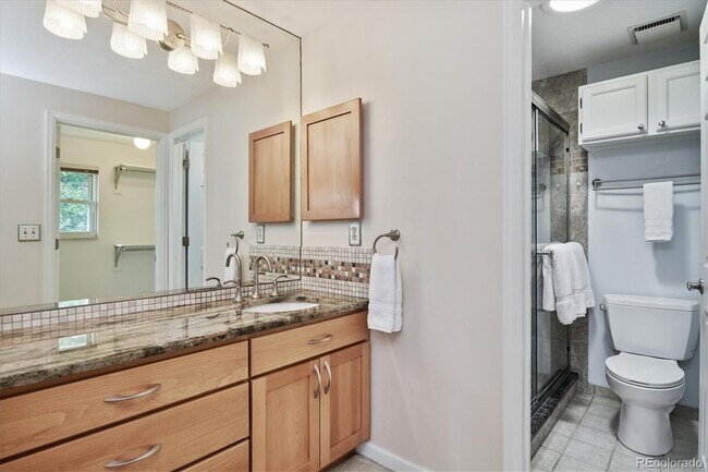 Building Photo - 10725 E Maplewood Dr