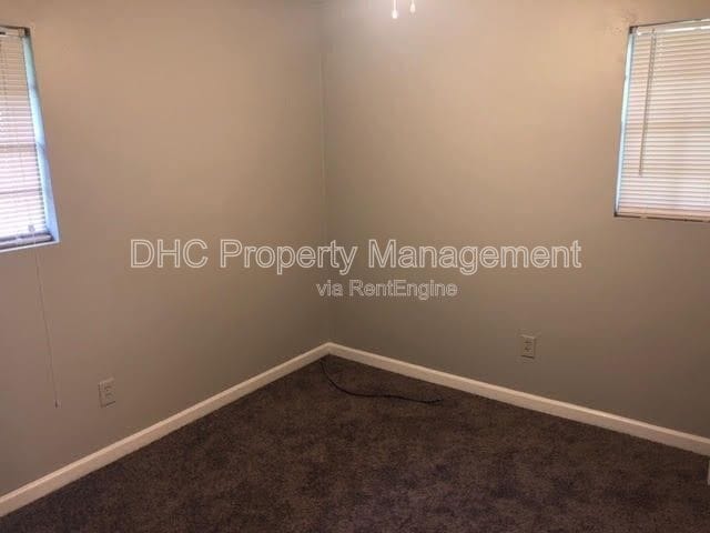Building Photo - 6505 Raymond Dr
