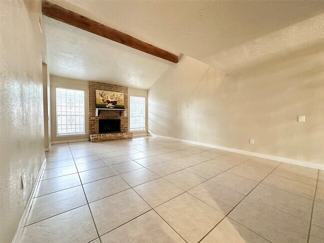 Building Photo - 9164 Wilcrest Dr