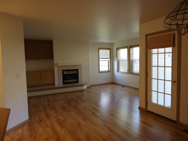 Building Photo - #877-CONDO IN HAYDEN