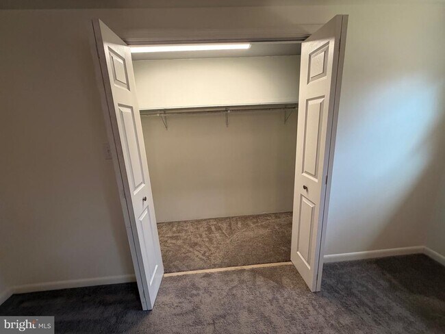 Building Photo - 7285 Clyde Jones Rd