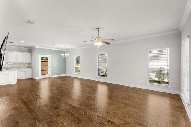 Building Photo - 163 Mosaic Oaks Cir