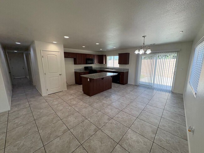 Building Photo - 2314 Cape Canyon Ave