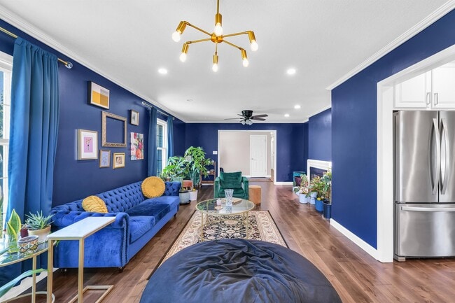 Building Photo - 3201 Fawn Hill Ct