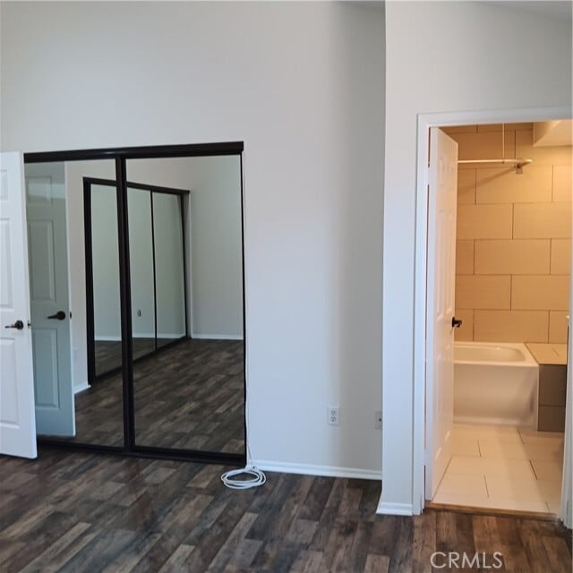 Building Photo - 1419 W 179th St