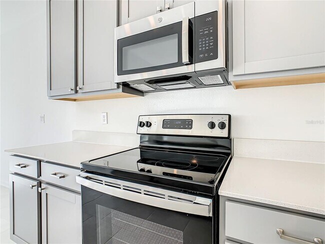 Building Photo - 2330 Burney Fls Ln