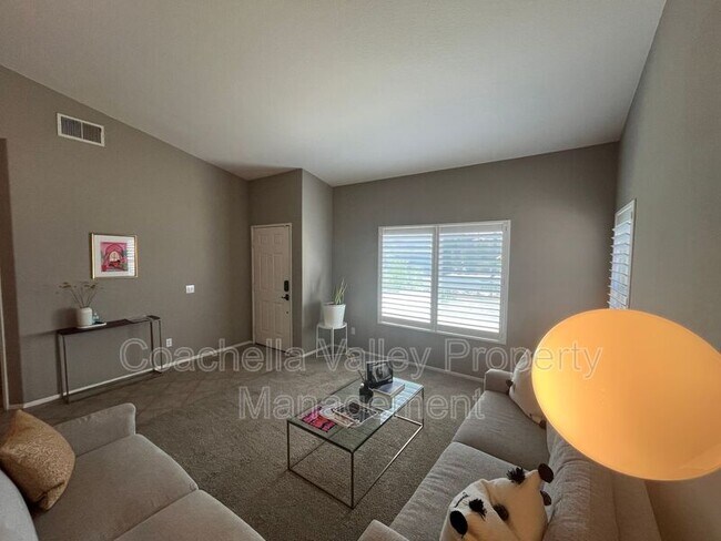 Building Photo - 2162 Shannon Way