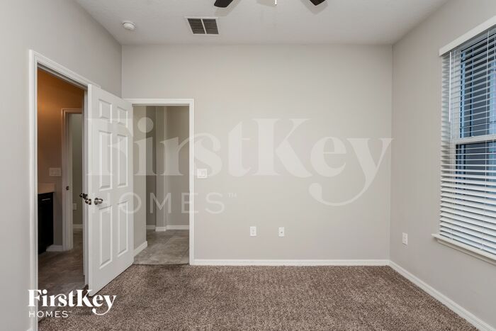 Building Photo - 3050 Sera Bella Way