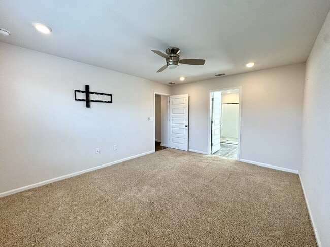 Building Photo - Beautiful 4 Bedroom Home in Brighton Oaks – Convenient to Tyndall AFB!