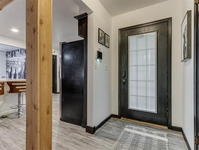 Building Photo - 2140 SE 44th St