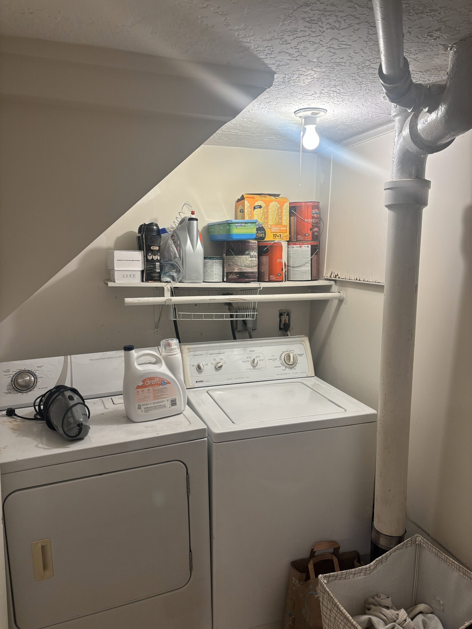 Building Photo - 1819 E Parleys Canyon Blvd