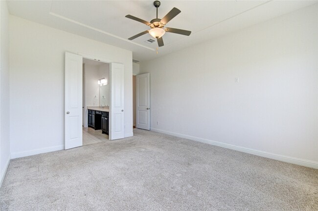 Building Photo - 625 Cape Capri Dr