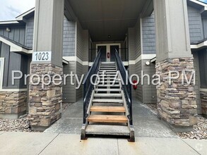 Building Photo - 1023 W Pine Ave