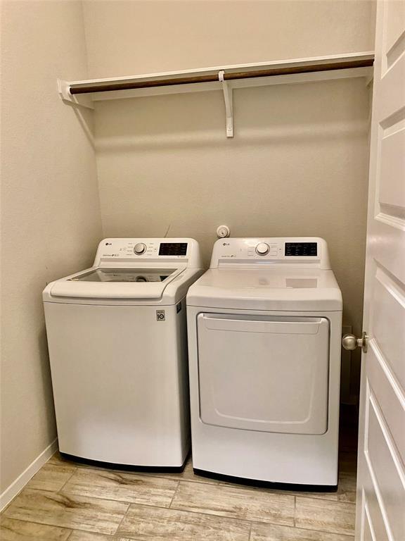 Building Photo - 120 Lyndon Dr