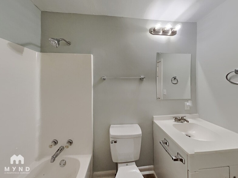 Building Photo - 7054 Chappell Cir NW