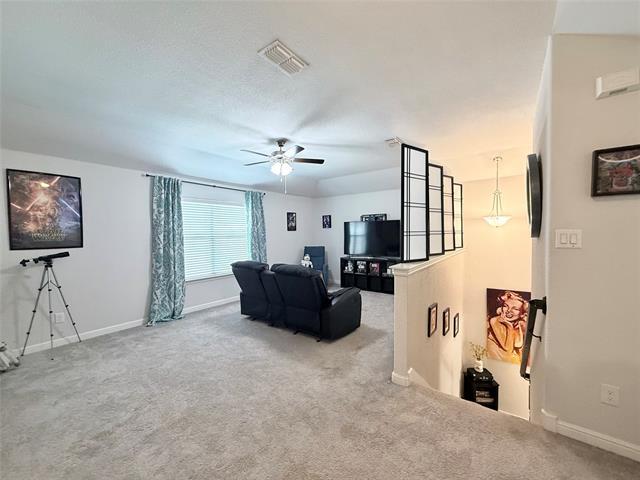 Building Photo - 15900 Back Nine Rd