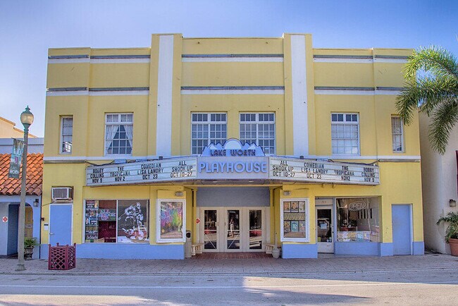 Building Photo - 509 6th Ave N