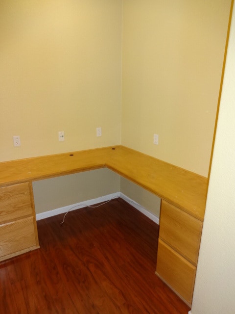 Building Photo - SINGLE STORY, 3 BEDROOM, 2 BATH, 2.5 CAR GARAGE, IN GATED COMMUNITY!