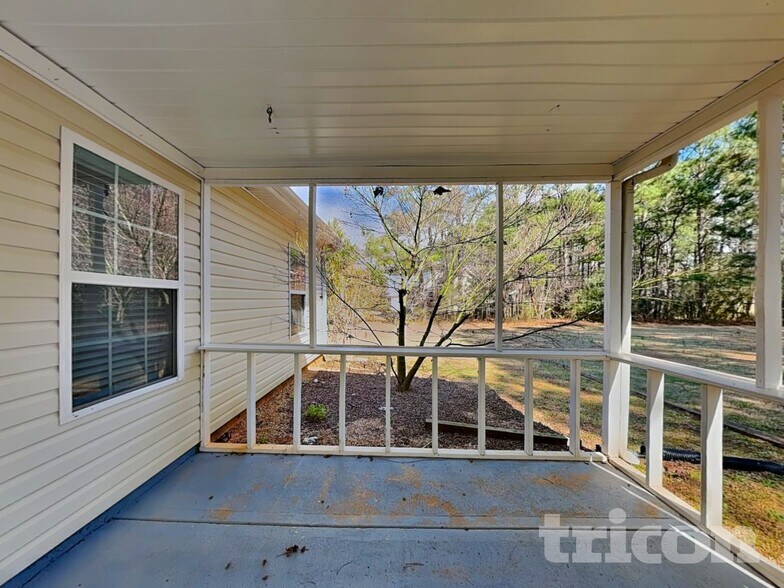 Building Photo - 1009 Butterfly Cove Way