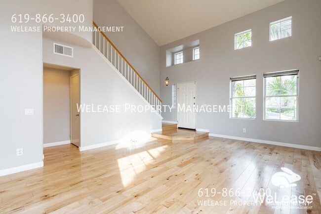 Building Photo - 1042 Plaza Narisco