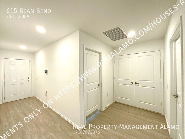 Building Photo - 615 Bean Bnd