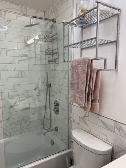 Building Photo - 411 W Ontario St