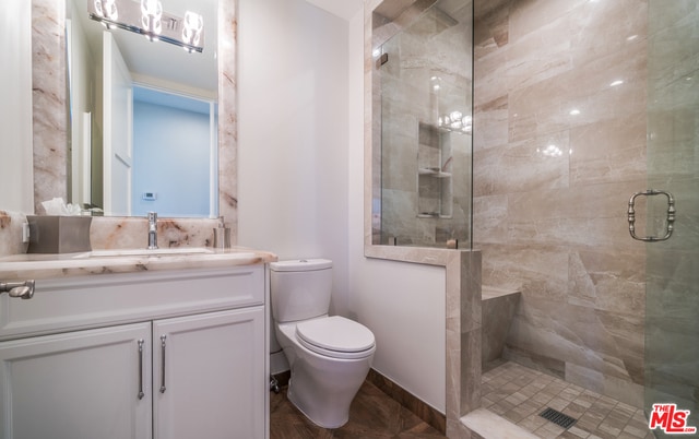 Building Photo - 810 S Catalina Ave