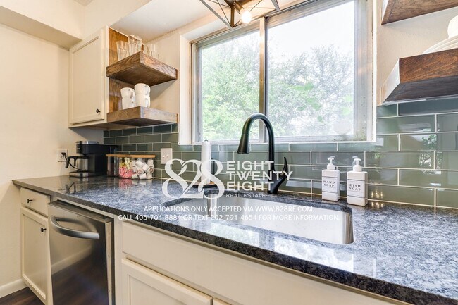 Building Photo - Talk About Unique! MUST SEE 3 bed/2 bath P...