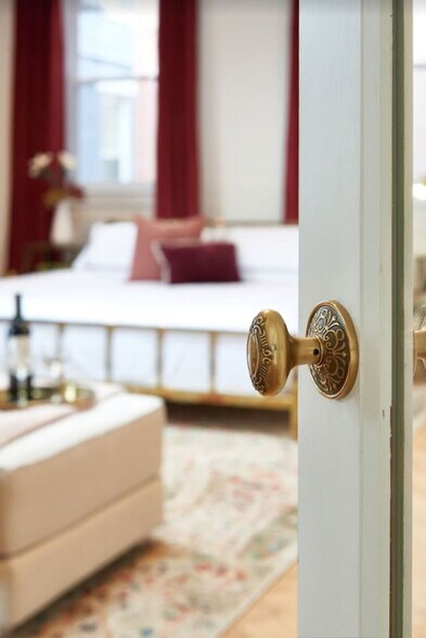 Building Photo - 306 Grear Alley