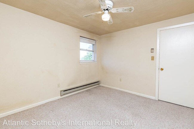 Building Photo - 2 br, 1 bath House - 216 64th Street  Unit#A