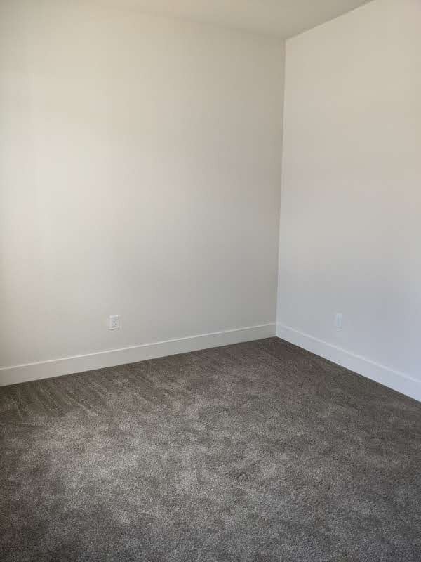 Building Photo - 2312 Vaca Way