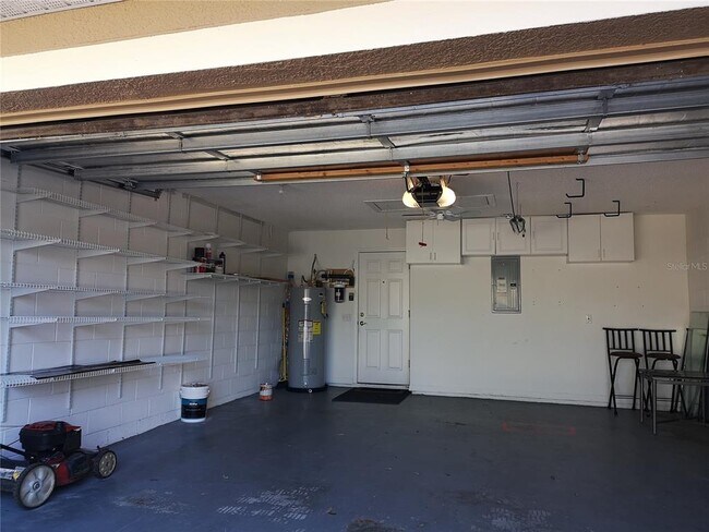Building Photo - 5118 Santa Ana Dr