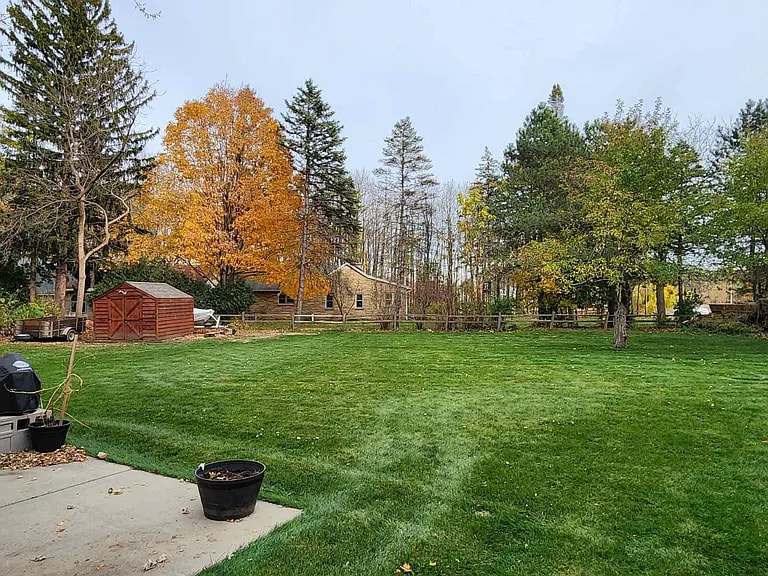 Building Photo - S80W16985 Boehm Ct