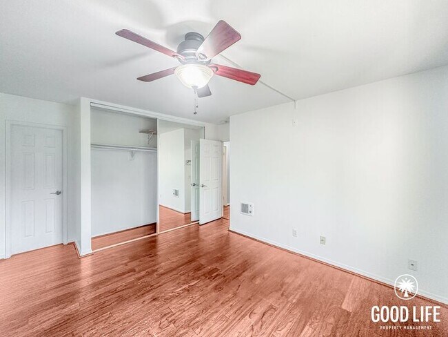 Building Photo - 3020 Alta View Dr