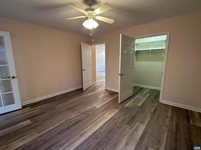 Building Photo - 1422 Lilac Ct