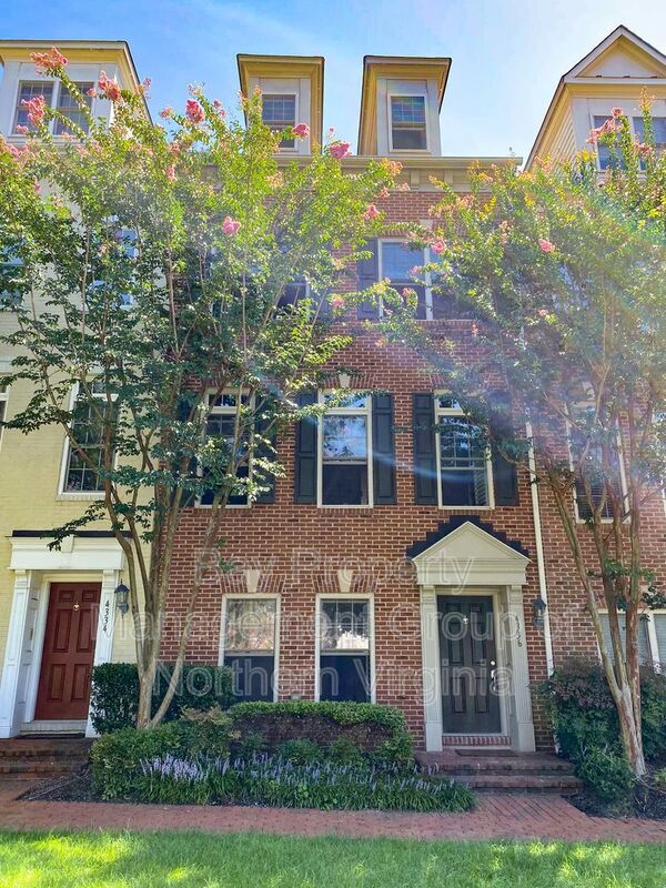 Building Photo - 4336 N Henderson Rd