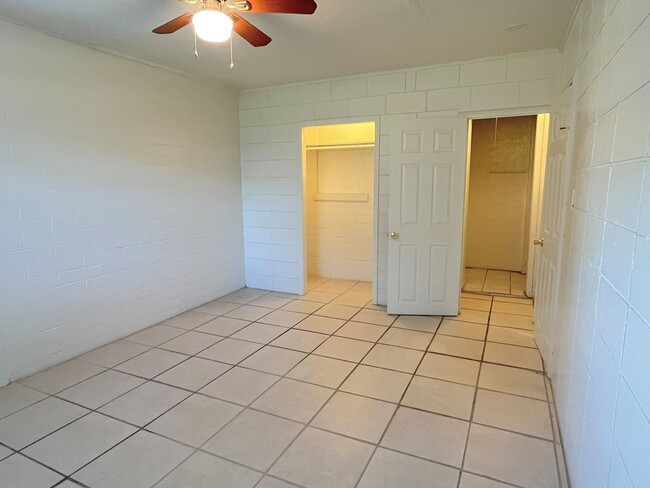 Building Photo - 1337 Winnifred St