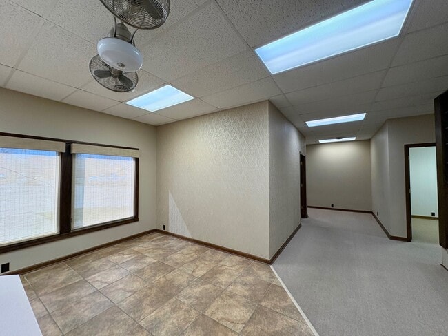 Building Photo - 1207 W Main St