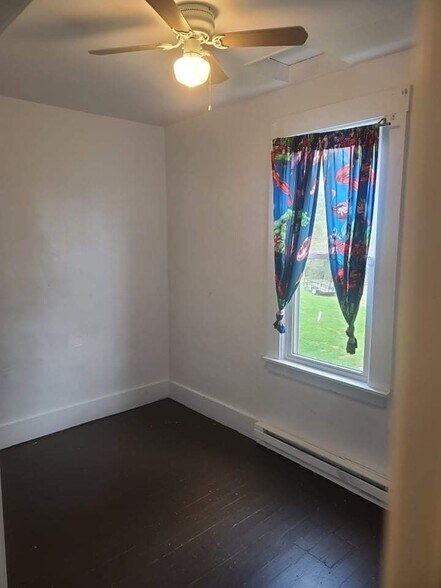 Building Photo - 1137 Lawton St