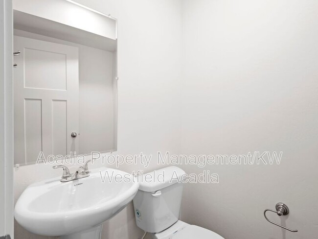 Building Photo - 14893 S Tumble Rock Way