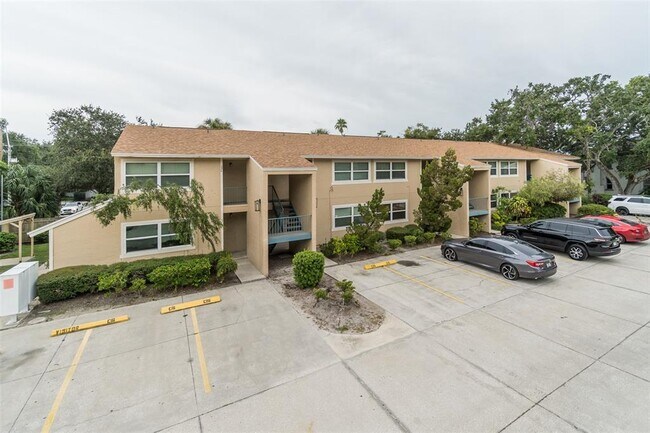 Building Photo - 4810 S Dauphin Ave