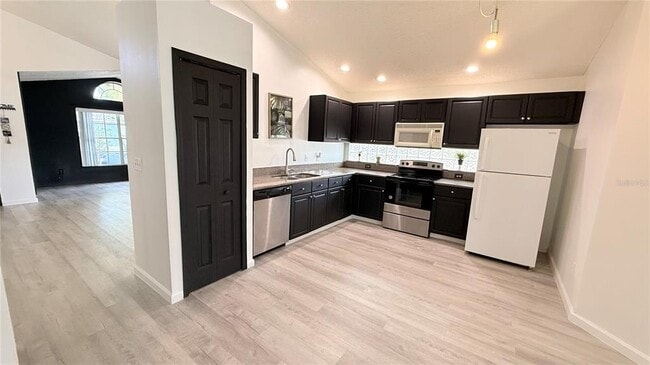 Building Photo - 217 Jerica Ln