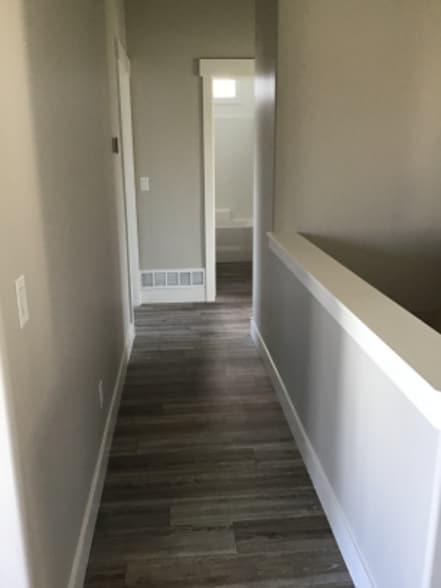 Building Photo - 209 Huntington St