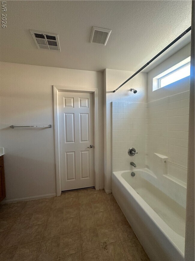 Building Photo - 164 Belmont Canyon Pl
